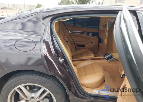 2012 Porsche Panamera 4S z USA, uszkodzony, nr VIN WP0AB2A76CL060521